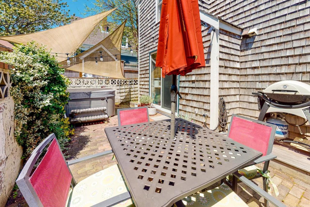 Toast Of P-Town Apartamento Provincetown Exterior foto